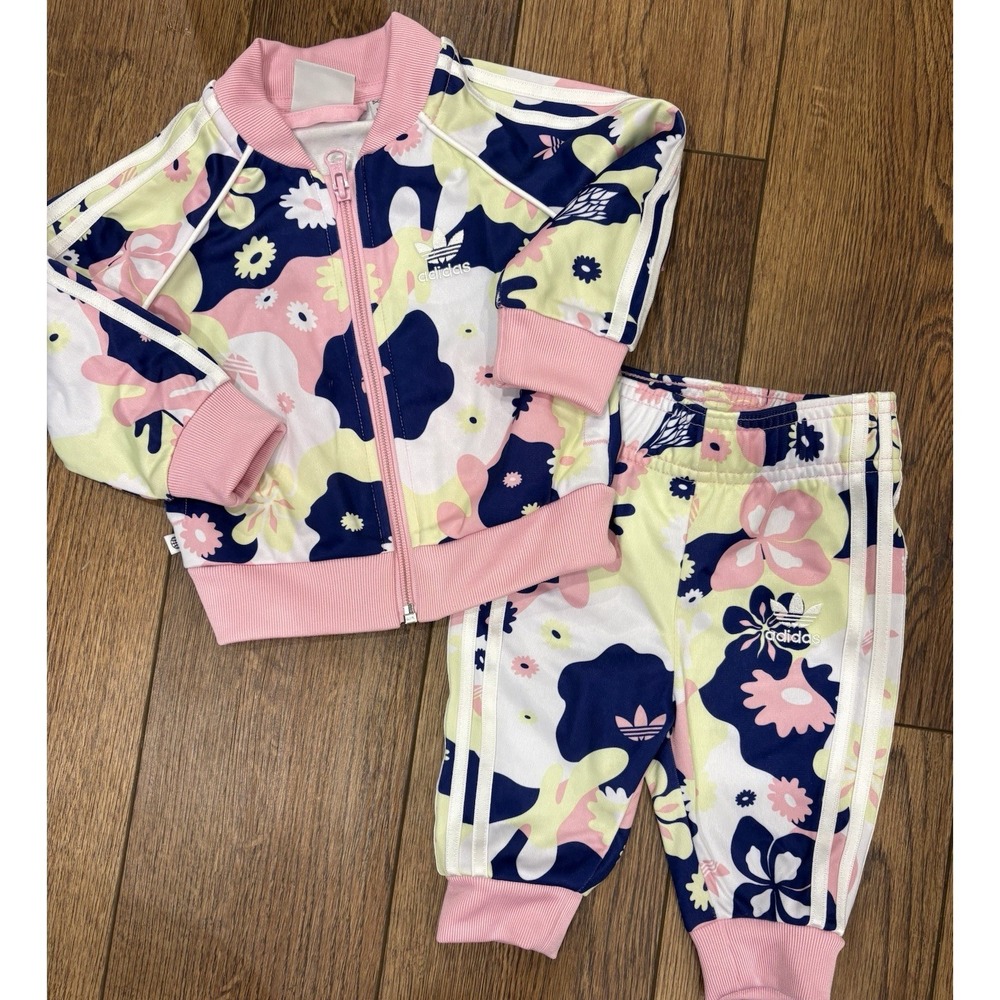 Adidas Originals Flower Allover Print Superstar Jacket Pants Set Girls Sz 6 Mont